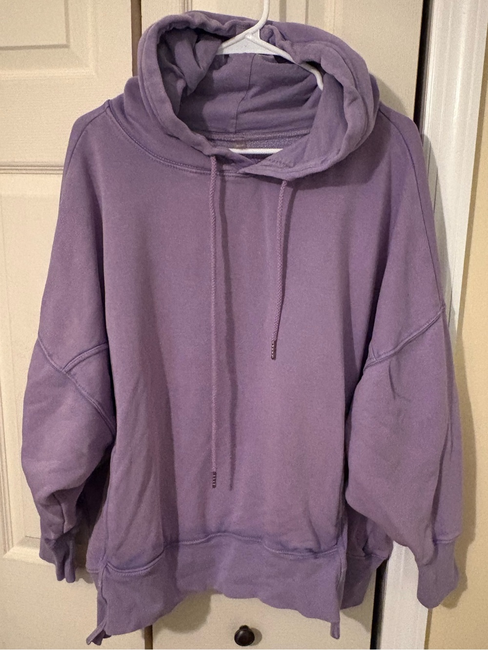 Free people Lavender Hooded Women’s Sweater - Classic Cozy Pullover